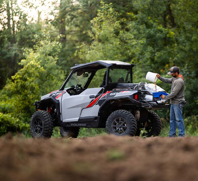 2025 General XP 1000 EPS